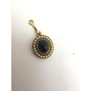 Vintage Avon Gold Tone and Black Stone Pendant Charm